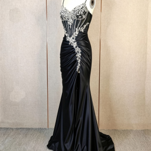 Dress Name Here